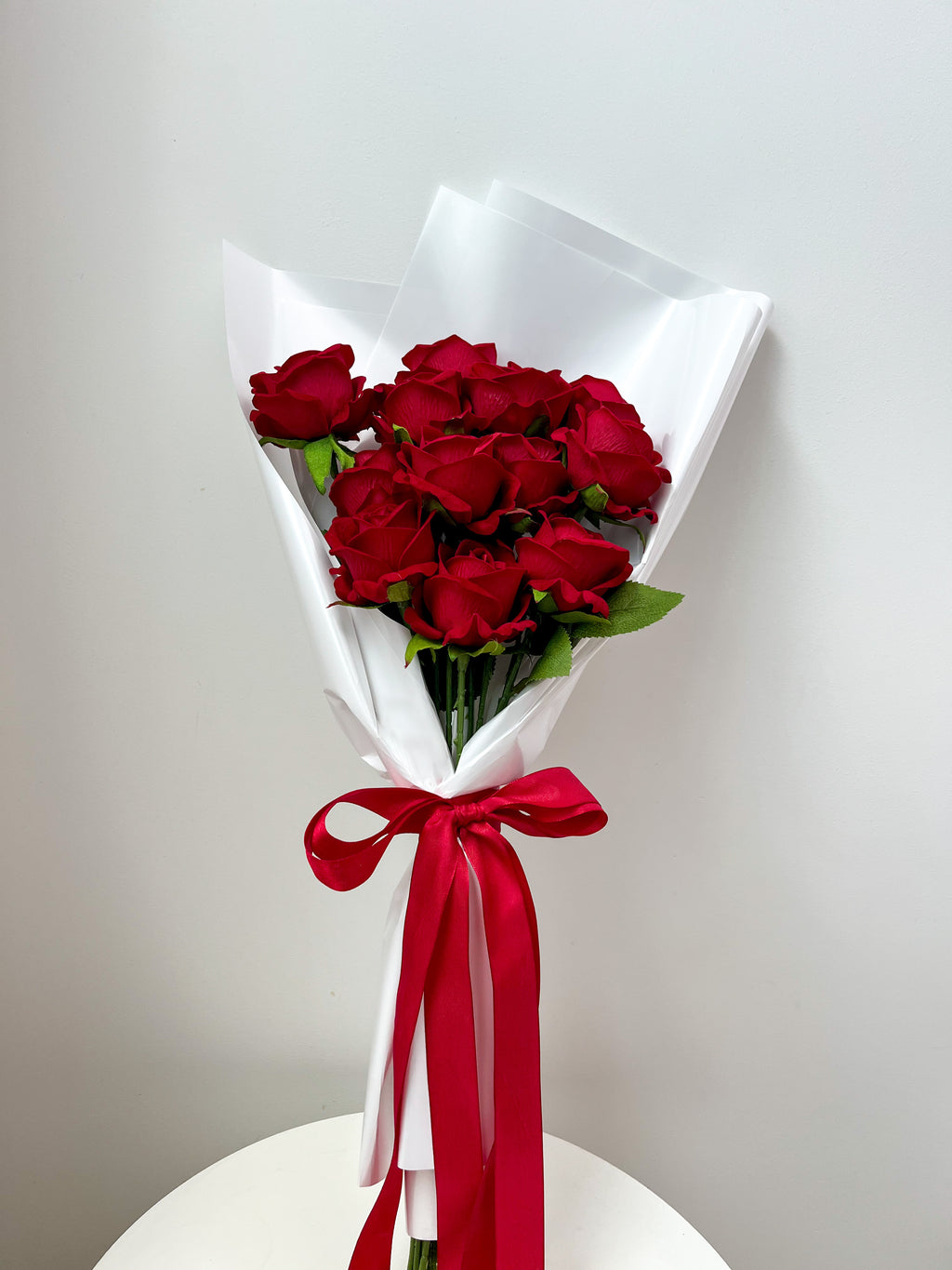 PREMIUM RED VELVET ROSE BOUQUET